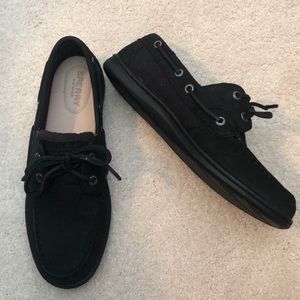 Black Sperry’s
